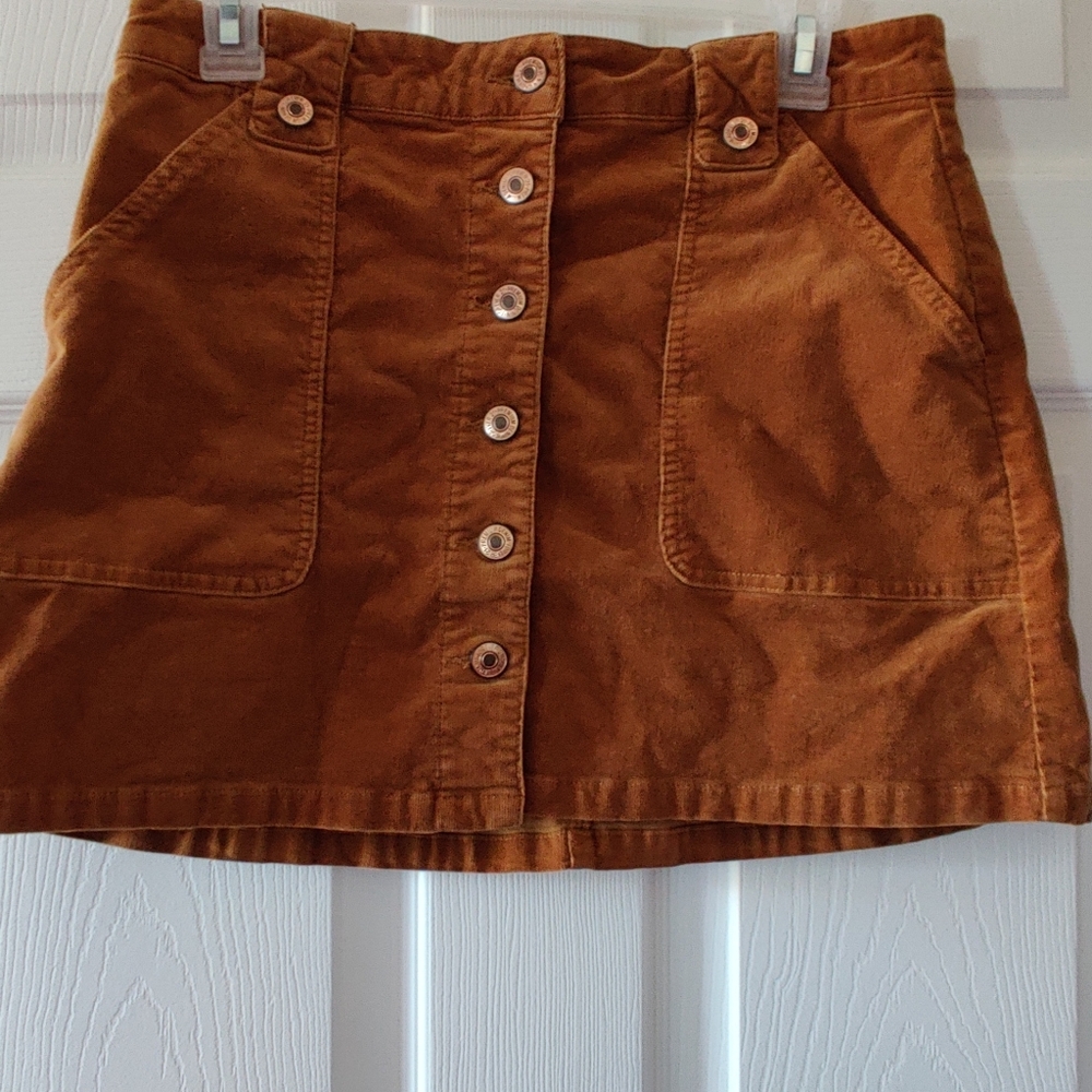 Brown skirt